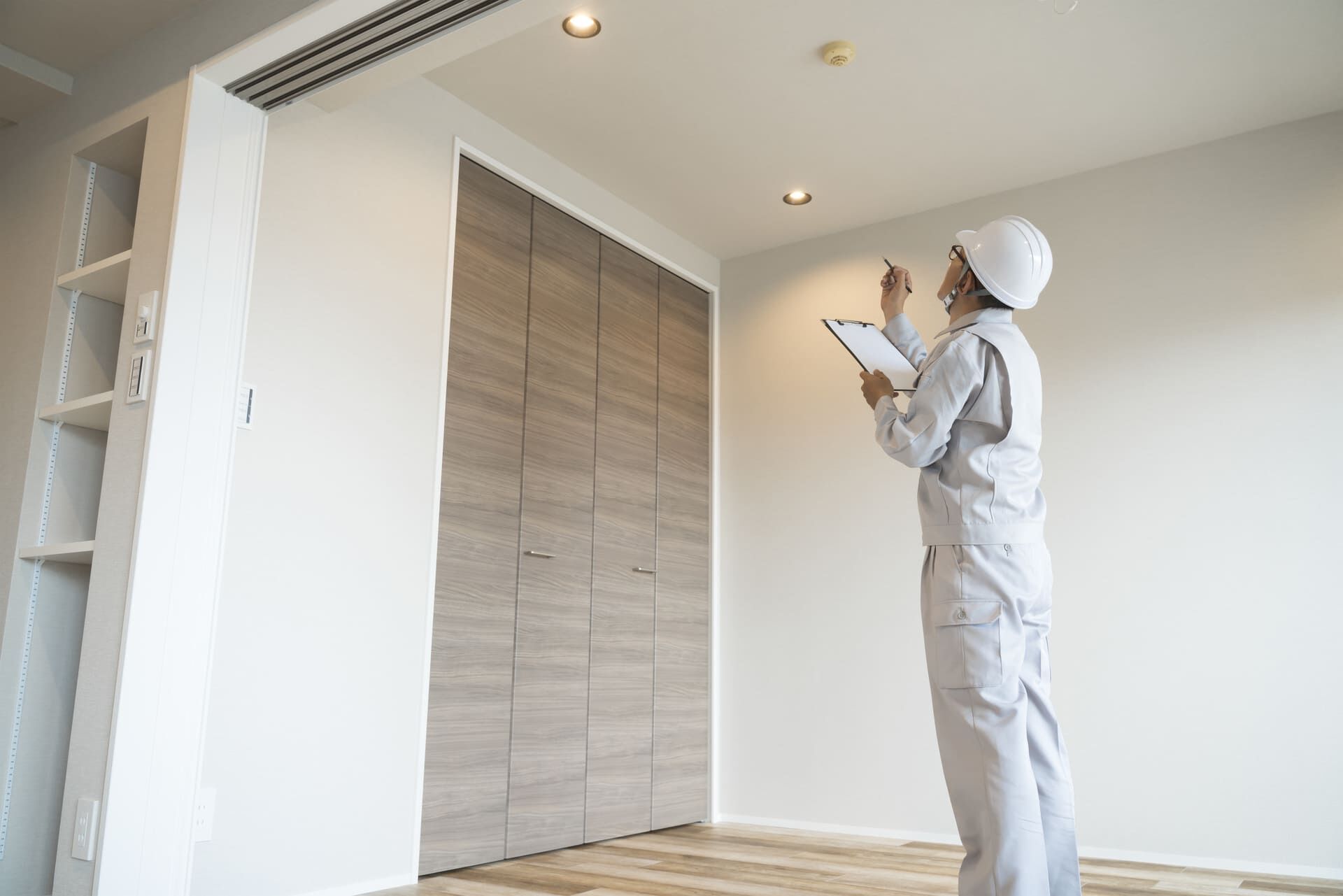 お住まいの状態を把握する丁寧な調査